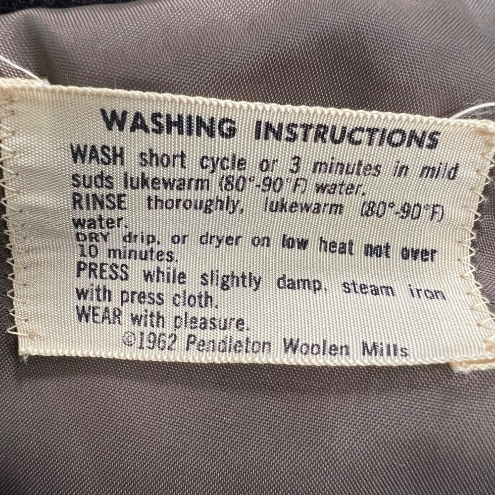 Vintage 1962 Pendleton Board Shirt Loop Button Co… - image 7